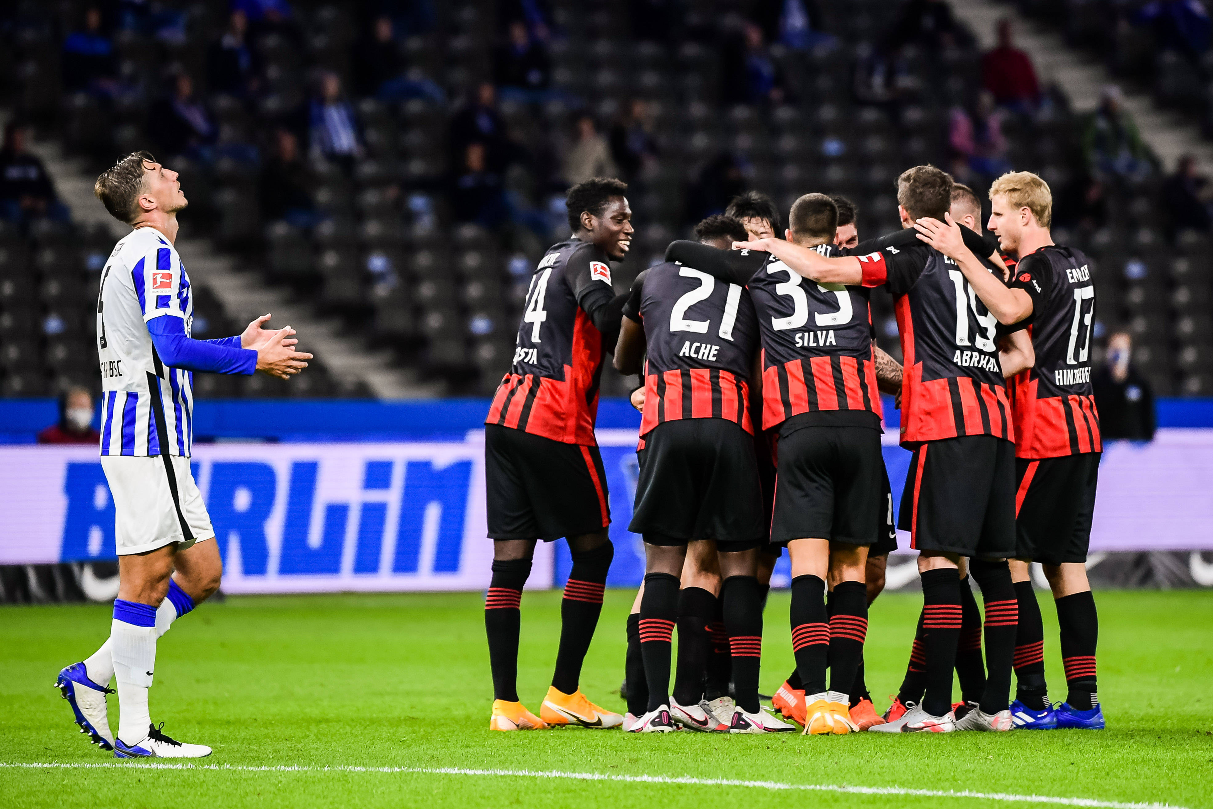 多特蒙德主场不敌强敌，连胜终结