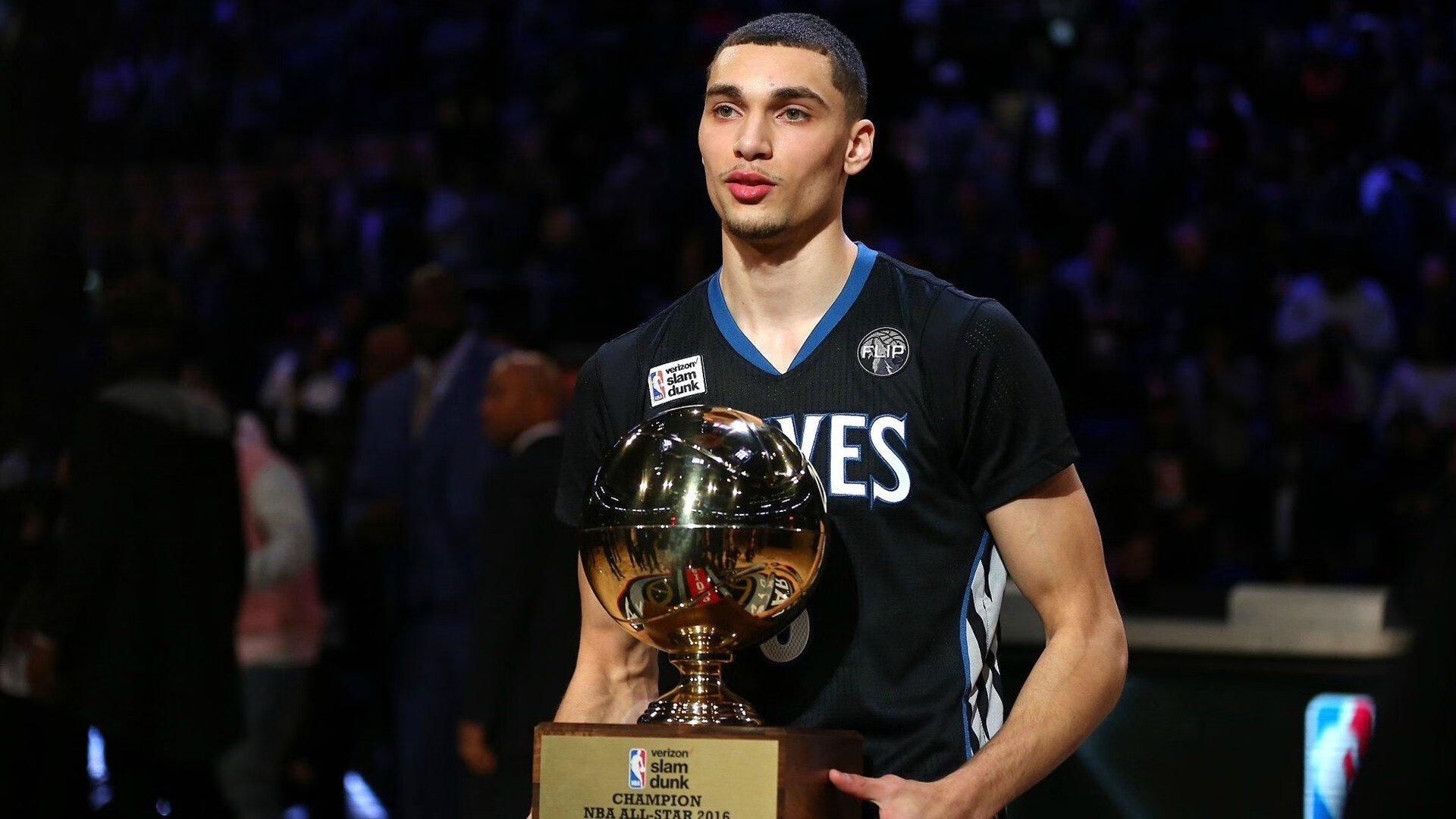 哈利伯顿统治全场,山西队对阵开拓者友谊赛展现未来之星光芒