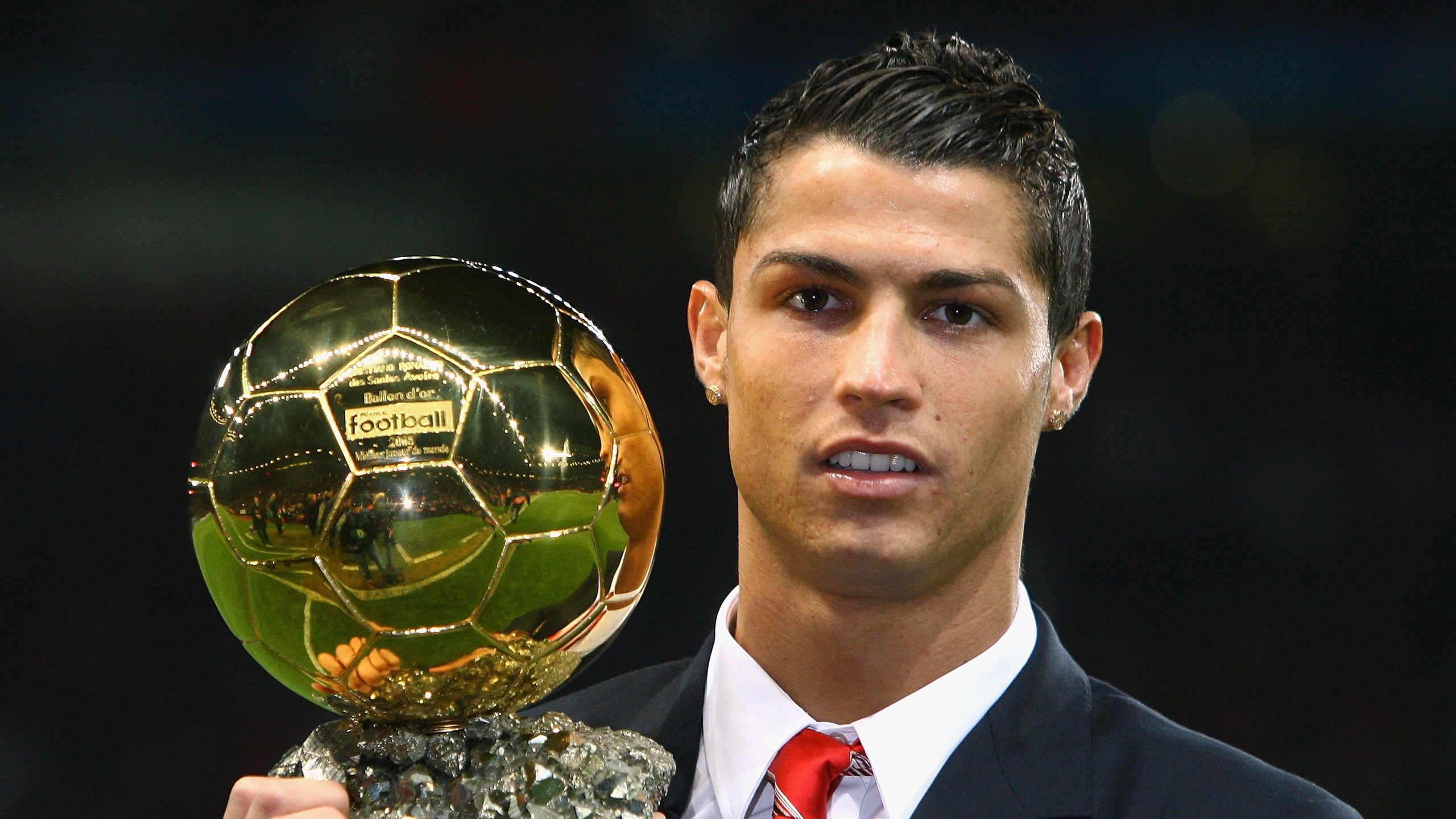 李刚仁爆发引领战术革命，苏格兰式全面压制破解曼城霸权