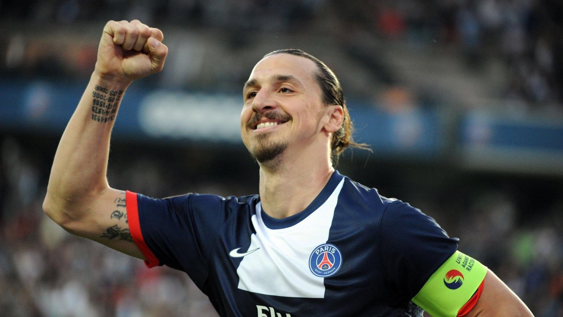 皮克里程碑之夜,曼联终结卡塔尔时代,一场改变足坛格局的胜利